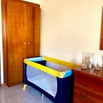 Casa Veronica - Accogliente Casa Su Due Piani Nel Cuore Del Borgo Laconi