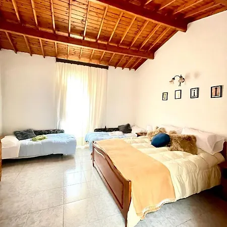 Casa Veronica - Accogliente Casa Su Due Piani Nel Cuore Del Borgo * Làconi