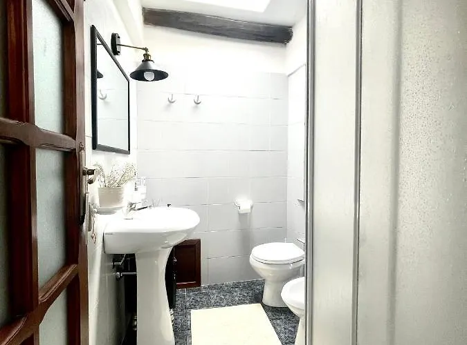 Tatil Evi Casa Veronica - Accogliente Casa Su Due Piani Nel Cuore Del Borgo *